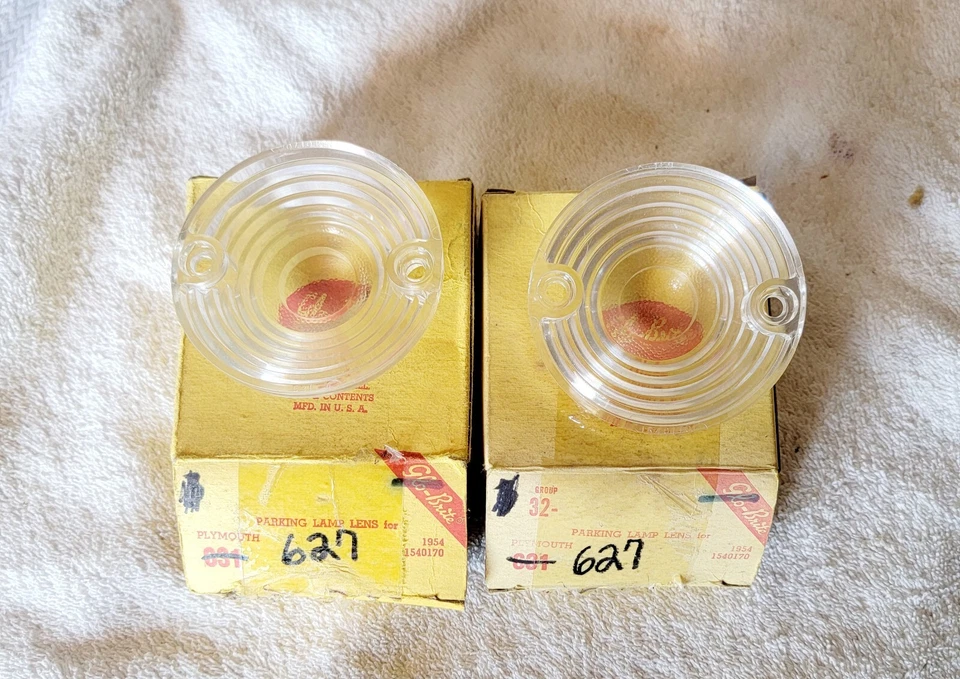 Lente de luces de estacionamiento Plymouth 1954 nueva Glo Brite #20 Foto 4 de 4