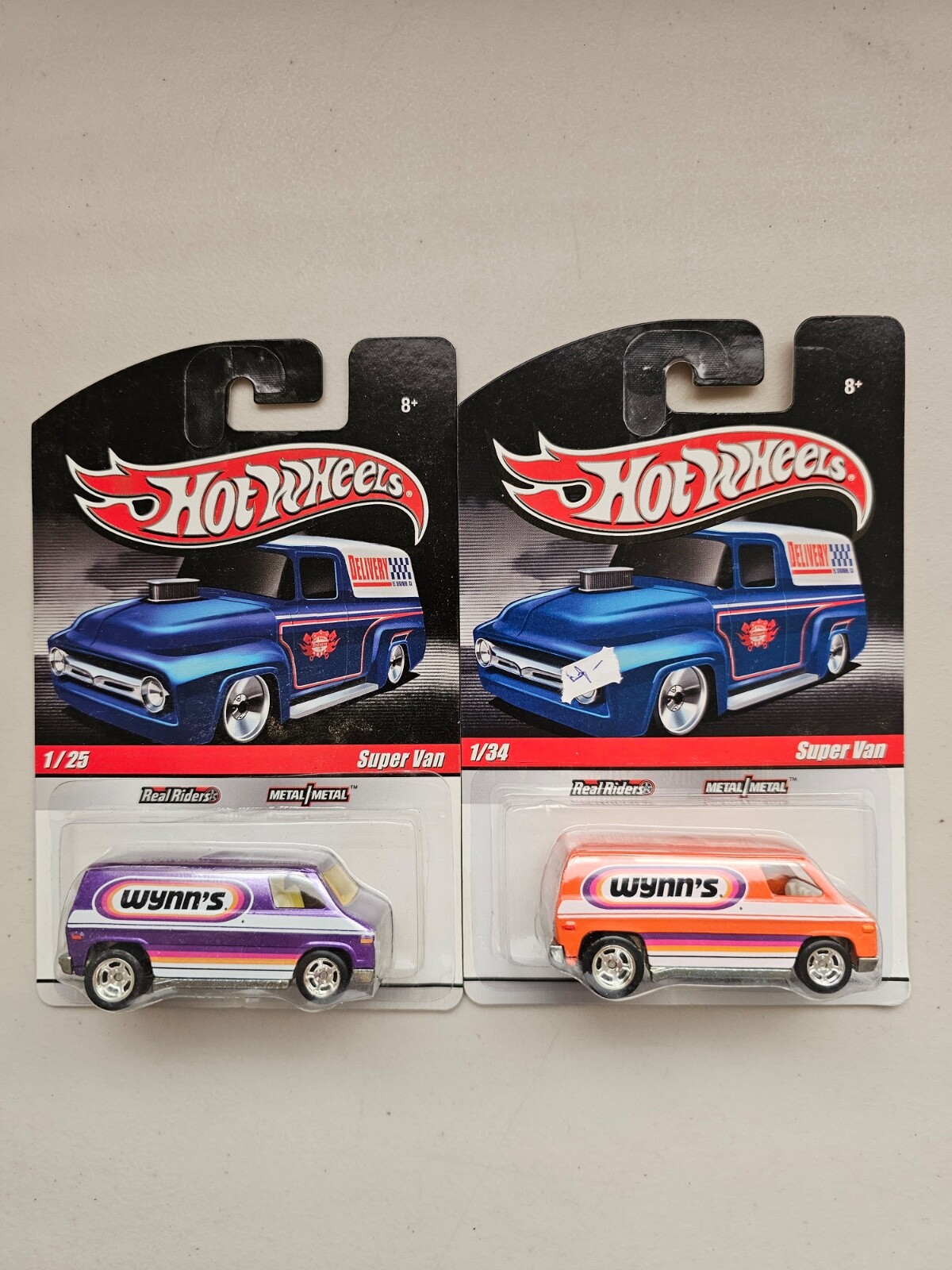 Hot Wheels Lot x2 Delivery Super Van WYNN's 1/25 Real Riders Purple