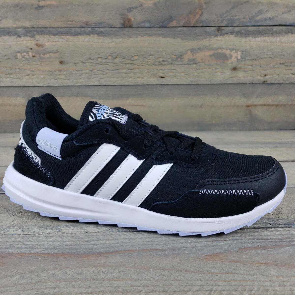 New adidas Retrorun Women's Running Shoes Sneakers Black White Sz 6 Nylon Suede | eBay New adidas Retrorun Women's Running Shoes Sneakers Black White Sz 6 Nylon Suede | eBay
