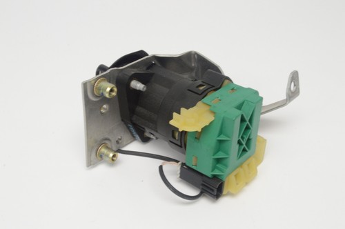 97-04 C5 Corvette Ignition Switch w/ Key #11 100424 - Picture 3 of 5