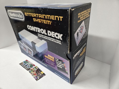 Nintendo NES Control Deck In Box With The Official Players Guide! Nice Shape! - Picture 2 of 11
