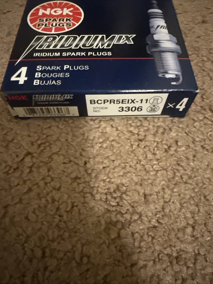 4 x Bujías Japón NGK Iridium IX 1988-1991 Honda CRX DX Base 1.5L L4 D15B2 Foto 2 de 2