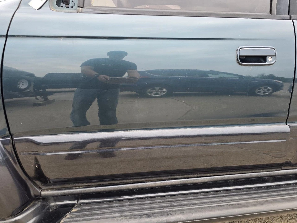 Driver Front Door Limited Body Side Moulding Fits 96-02 4 RUNNER 643002 Foto 4 de 4