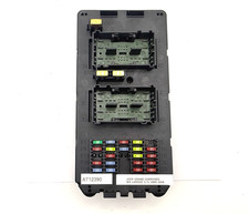 Oem 05-07 Jeep Grand Cherokee Wk Bcm Fuse Box Junction Body Control Module Block