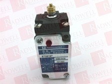 SCHNEIDER ELECTRIC ST08167 / ST08167 (NEW IN BOX)