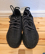 Original adidas Yeezy Boost 350 Schwarz EU 43...