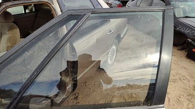 1991-1996 Buick Park Ave Driver Left Front Side Window Door Glass Oem 25640130
