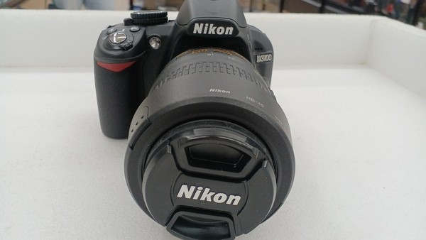Kit de cámara Nikon D3100 DSLR con objetivo 18-55mm de Japón