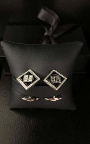 1.42 Carat Black Onyx and 1.19 Carat Baguette & Round White CZ Men's Cufflinks - Afbeelding 1 van 6