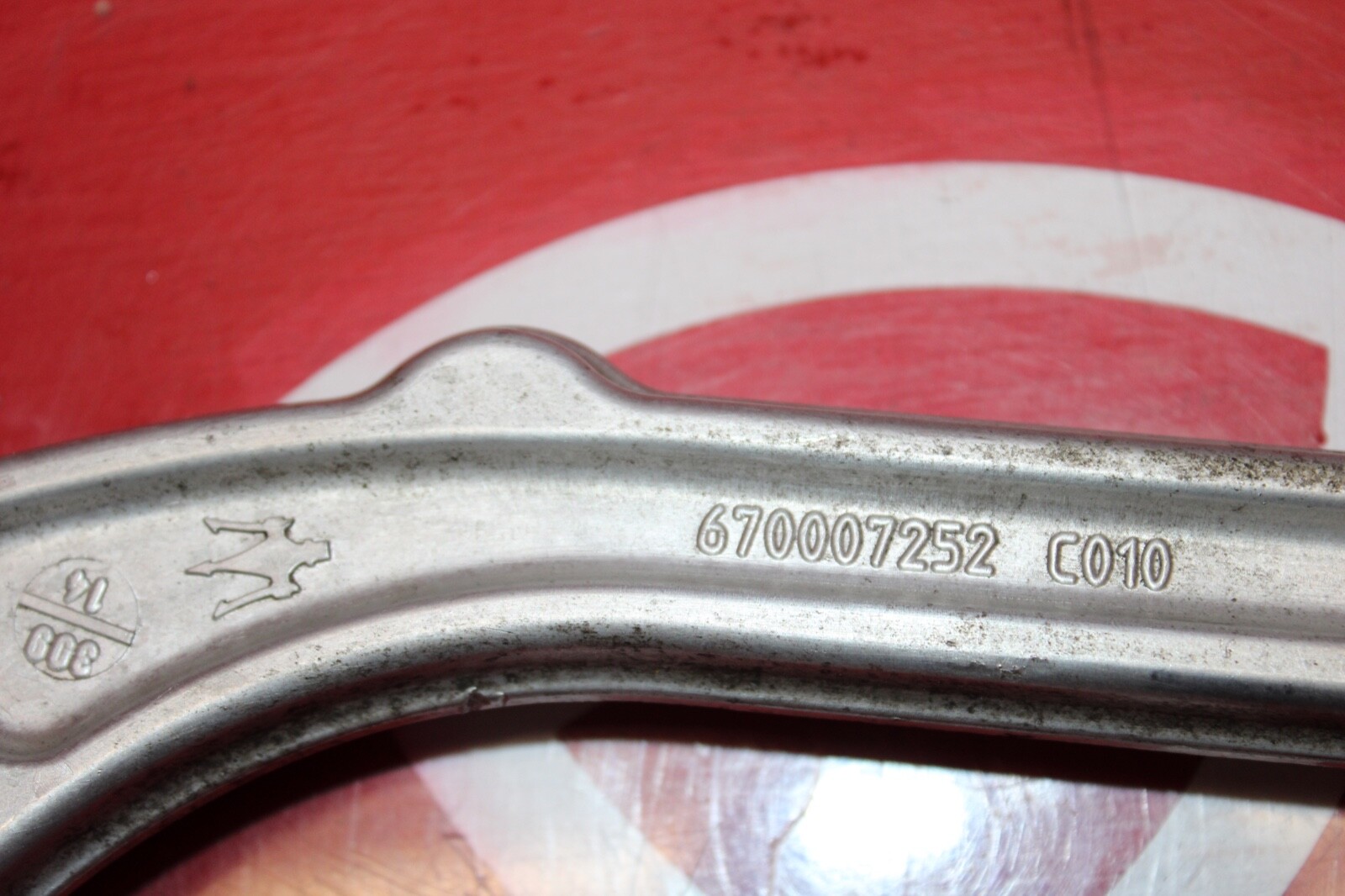 Maserati Ghibli 2014-2019 REAR+RIGHT+UPPER Control arm