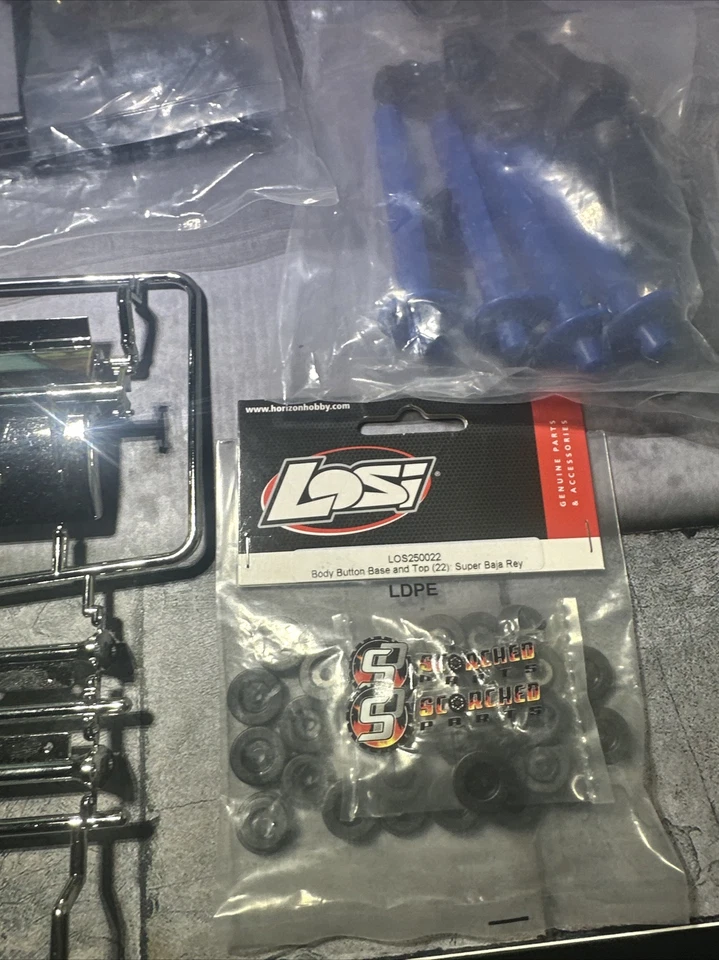 1/14 Tamiya Grand King Globe Knight hauler Spare Parts Plus 1/10 Spare Parts Lot - Image 2 of 4