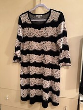 SANDRA DARREN Black & cream Sweater Dress SOFT Knit  Women's size Large