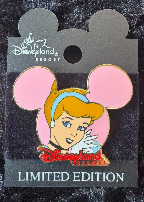 Cinderella Disney Cast Member Exclusive Pins, Patches & Buttons