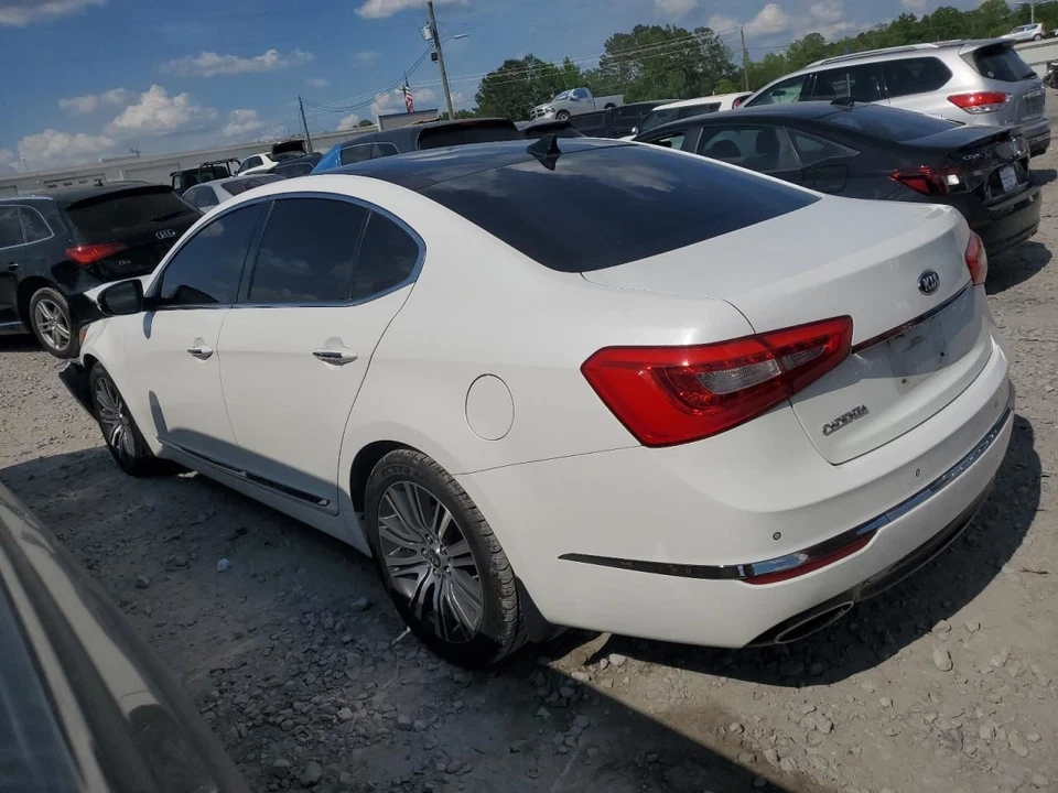 (LOCAL PICKUP ONLY) Rear Bumper With Park Assist Fits 14-16 CADENZA 2541803 - Изображение 2 из 4