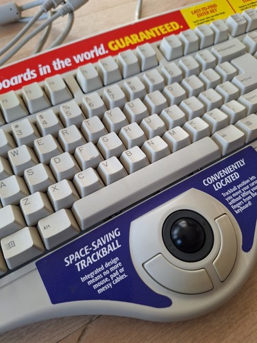 KeyTronic Lifetime Series Full Size LT Classic Keyboard W/ Mouse LT TBALL CVS - Picture 4 of 9