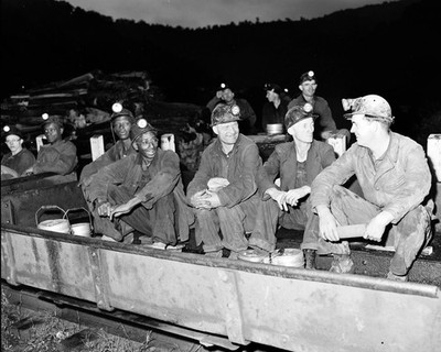 Shuttle Car Mantrip Inland Steel Co. Wheelwright #1 & 2 Mines KY 8x10 photo