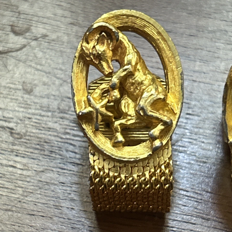 Vintage Cufflinks Aries Zodiac Ram With Star Wrap Around Gold Tone OvalGol - Image 2 of 4