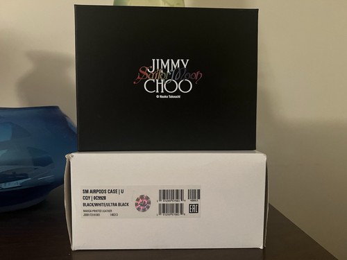 Sailor Moon x JIMMY CHOO Luna/Artemis/Diana Airpods Case ULTRA NOIR sans carte Neuf dans sa boîte - Photo 11/11