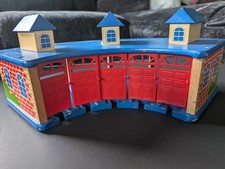 Thomas the Tank Engine Wooden Railway Tidmouth Station House Train Shed W/Turn