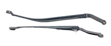 2014 Maserati Quattroporte SQ4 M156 Windshield Wiper Wiper Arms Pair OEM
