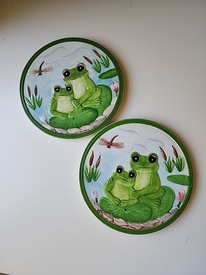 Set Of 2 Frog Hotplates