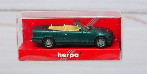 Herpa 031387, BMW 325i Cabrio Convertible, Verde Metálico Escala 1/87 HO | Zustand: New