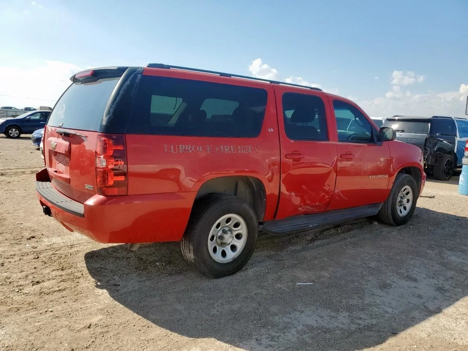 (LOCAL PICKUP ONLY) Passenger Right Fender Fits 07-14 SUBURBAN 1500 1884637 Foto 4 de 4
