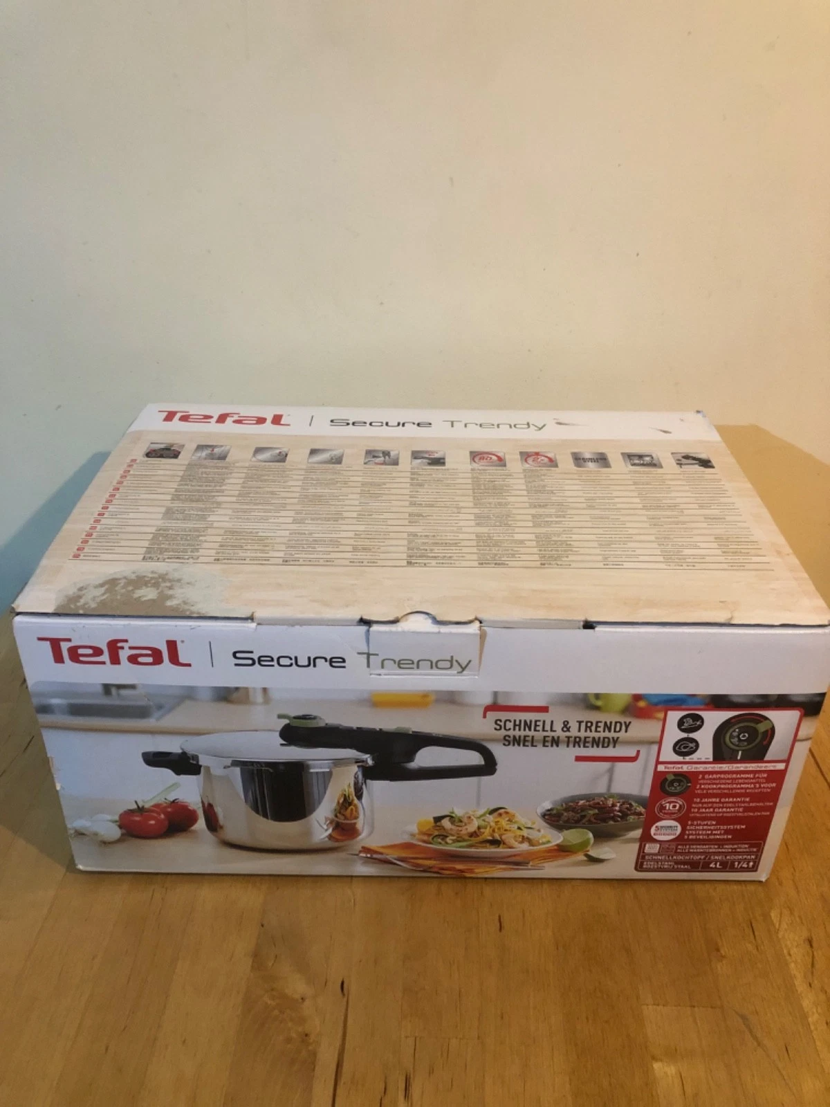 Tefal Secure Trendy 4L Pressure Cooker P2580400
