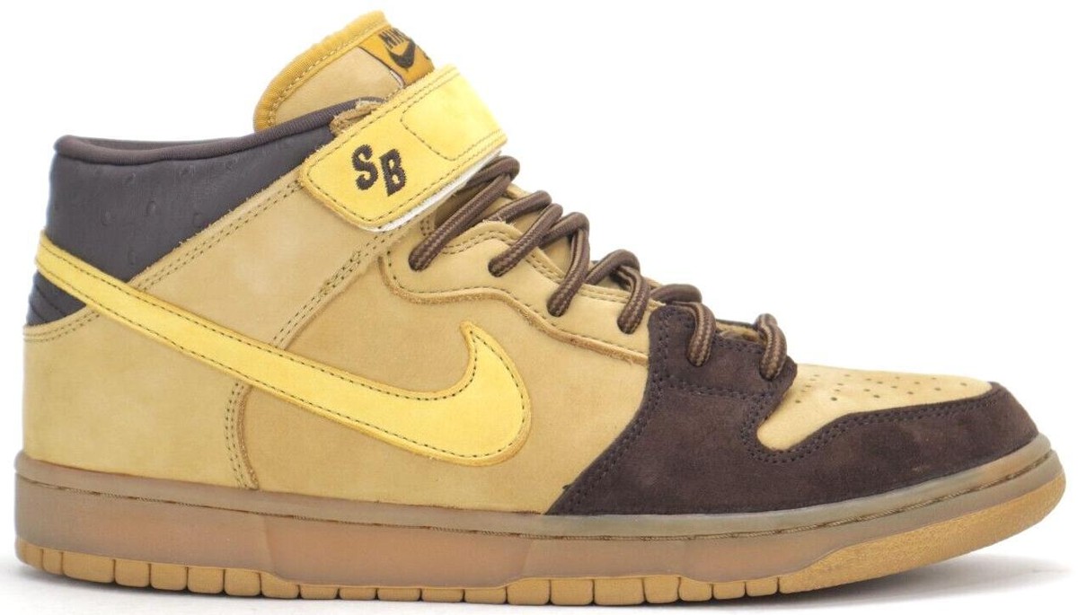 Nike Street Fighter x Dunk Pro SB Mid Ryu for Sale