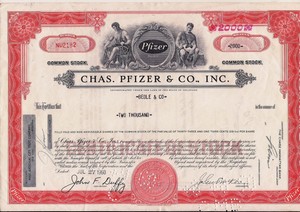 Vintage stock certificate Chas Pfizer /& Co Delaware 1960 Back with tax stamps