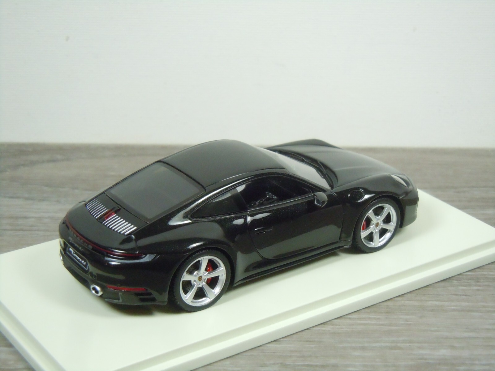 Picture 5 of 8