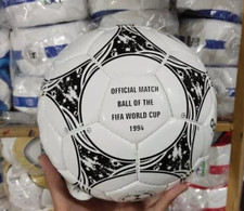 ADIDAS Questra FIFA World Cup 1994 Official Match Soccer Ball Size 1