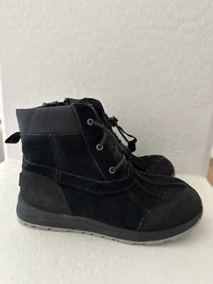 ugg womens black waterproof boots, Size 5. New Without Box. 3M Thinsulate 200g.