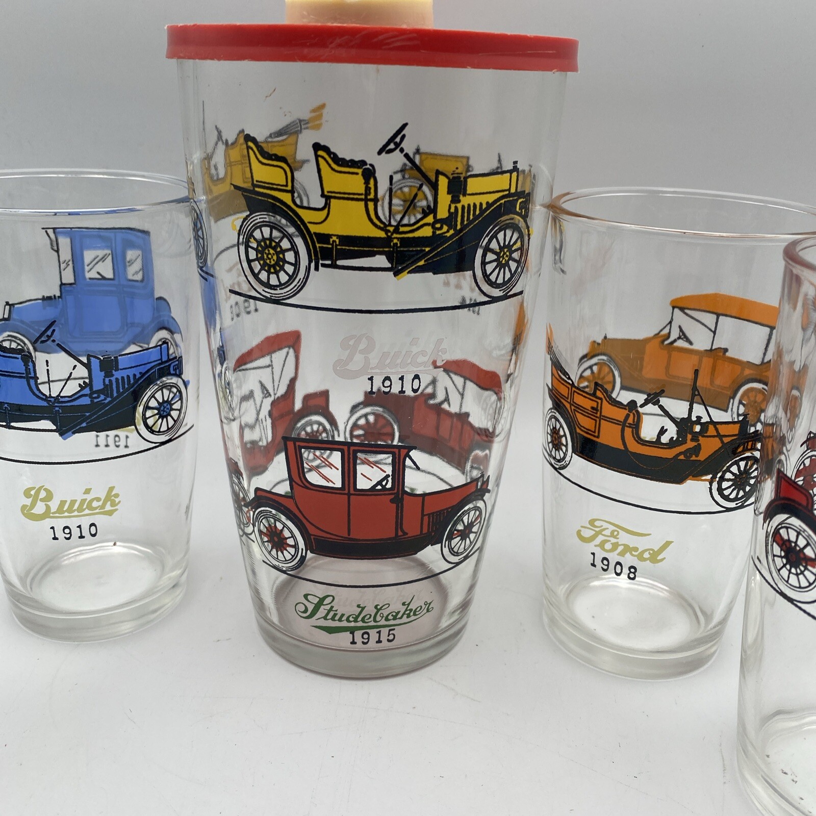 Vintage Auto Art Cocktail Shaker with 4 Tumbler Glasses, Hazel Atlas