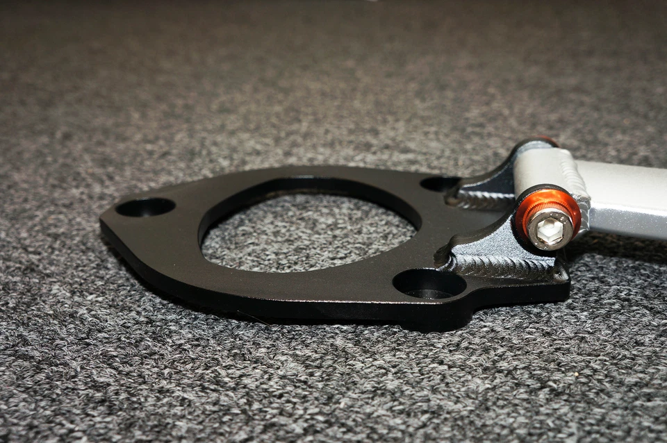 Alutec Front Strut Bar For 2013-19 Mercedes Benz CLA-Class C117 - Image 2 of 4