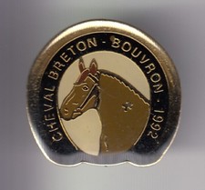 RARE PINS PIN'S .. SPORT CHEVAL HORSE HIPPISME  TRAIT RACE BRETON BOUVRON 44 ~D1