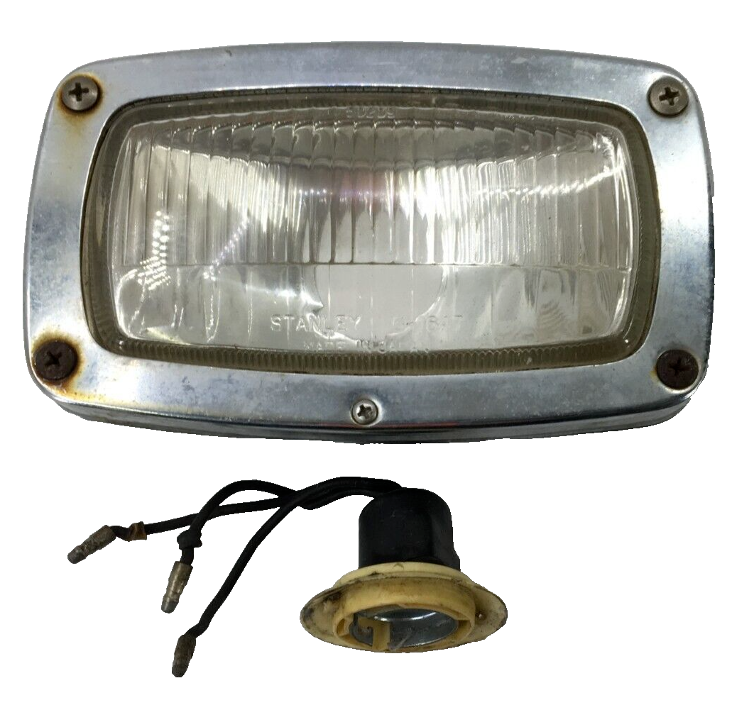 ゆき Used Stanley 001-0760 Vintage Snowmobile Headlight Lamp Unit And