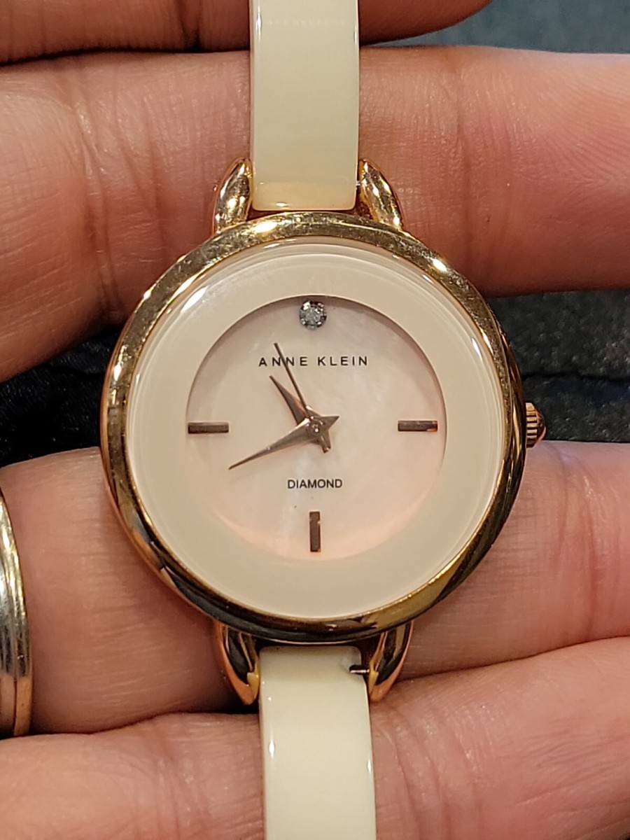 Anne Klein Women display picture 1