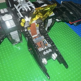 LEGO The Batwing 70916 Complete Set Batman Vehicle 1053 Pieces 2017