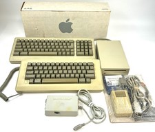  Apple Vintage Macintosh Lot M0100/ M0110/M01...
