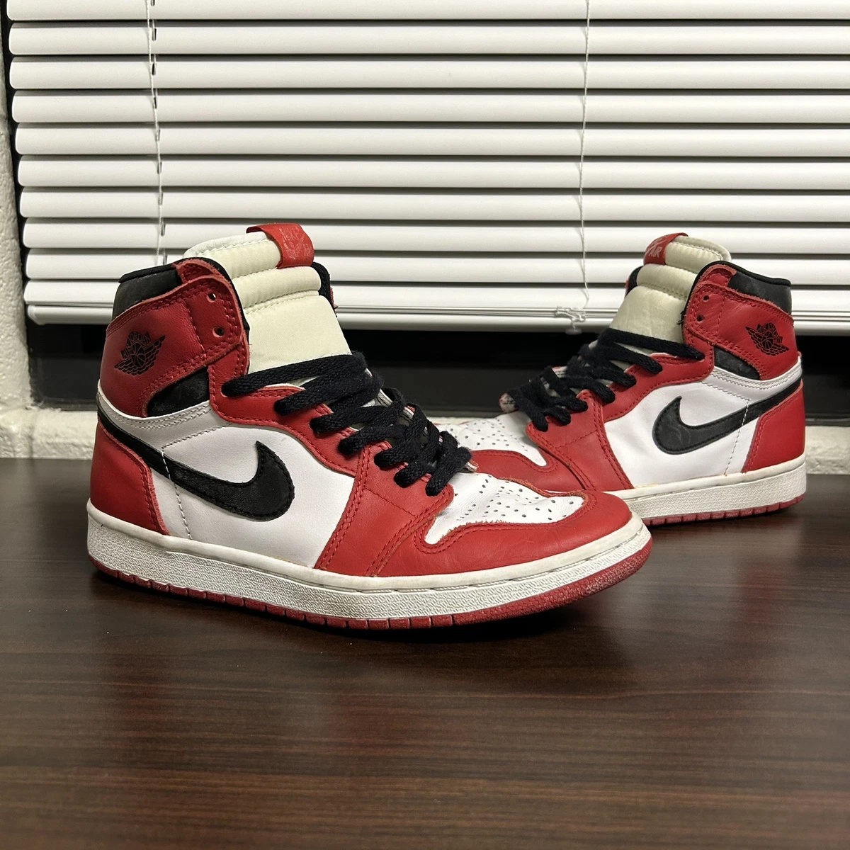 Jordan 1 Retro High Chicago 1994 for Sale | Authenticity