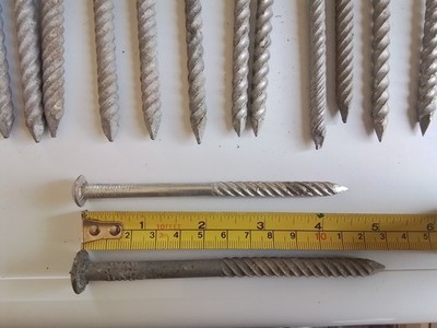 Dachblech Schlagnägel, verzinkt, 110 bis 130 mm lang, 50 verfügbar, Mischung