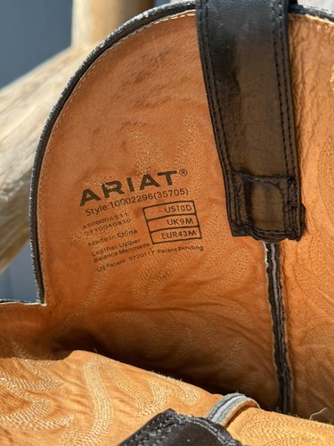 Stivali Ariat in pelle nera con punta quadrata ricamata 10D - Foto 5 di 7