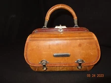 ANTIQUE LEATHER MEDICAL BROWN SMALL DOCTOR BAG