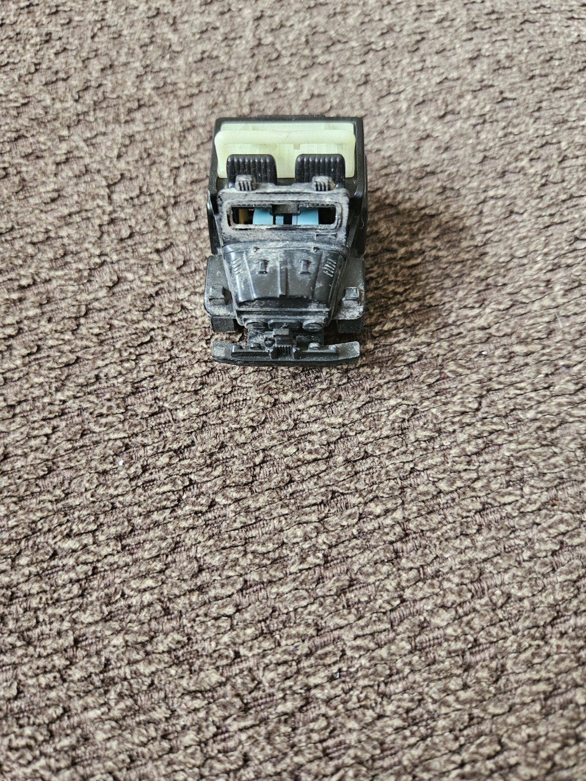 Picture 2 of 5
