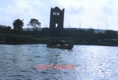 FOTO MOTORHAUS BEI WHEAL ROSE ES GIBT EINE KLEINE REIHE VON ATTRAKTIONEN UM THI