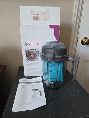 NEW IN OPEN BOX VITAMIX 32 OZ DRY GRAINS PITCHER CONTAINER GENUINE 015869 VM0137