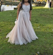 Girl's size 8 - 10 Gown Wedding flower girl pageant father daughter princess 
