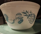 VTG FEDERAL MILK GLASS LARGE 9" BOWL- TURQUOISE FRUIT fare