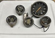 1966-1971 International Travelall Scout 800 Dash Cluster Gauge Ih Ii